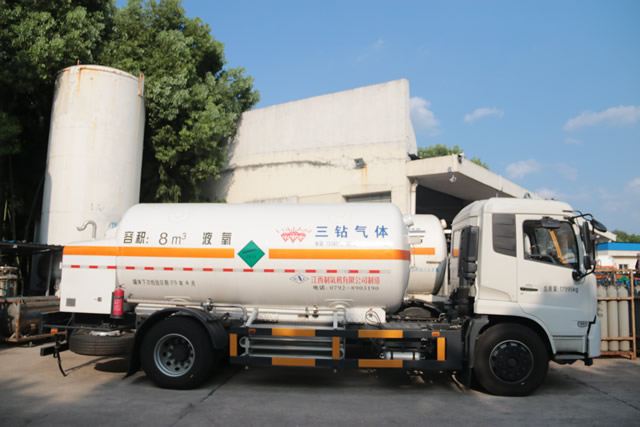 液氧槽車運輸